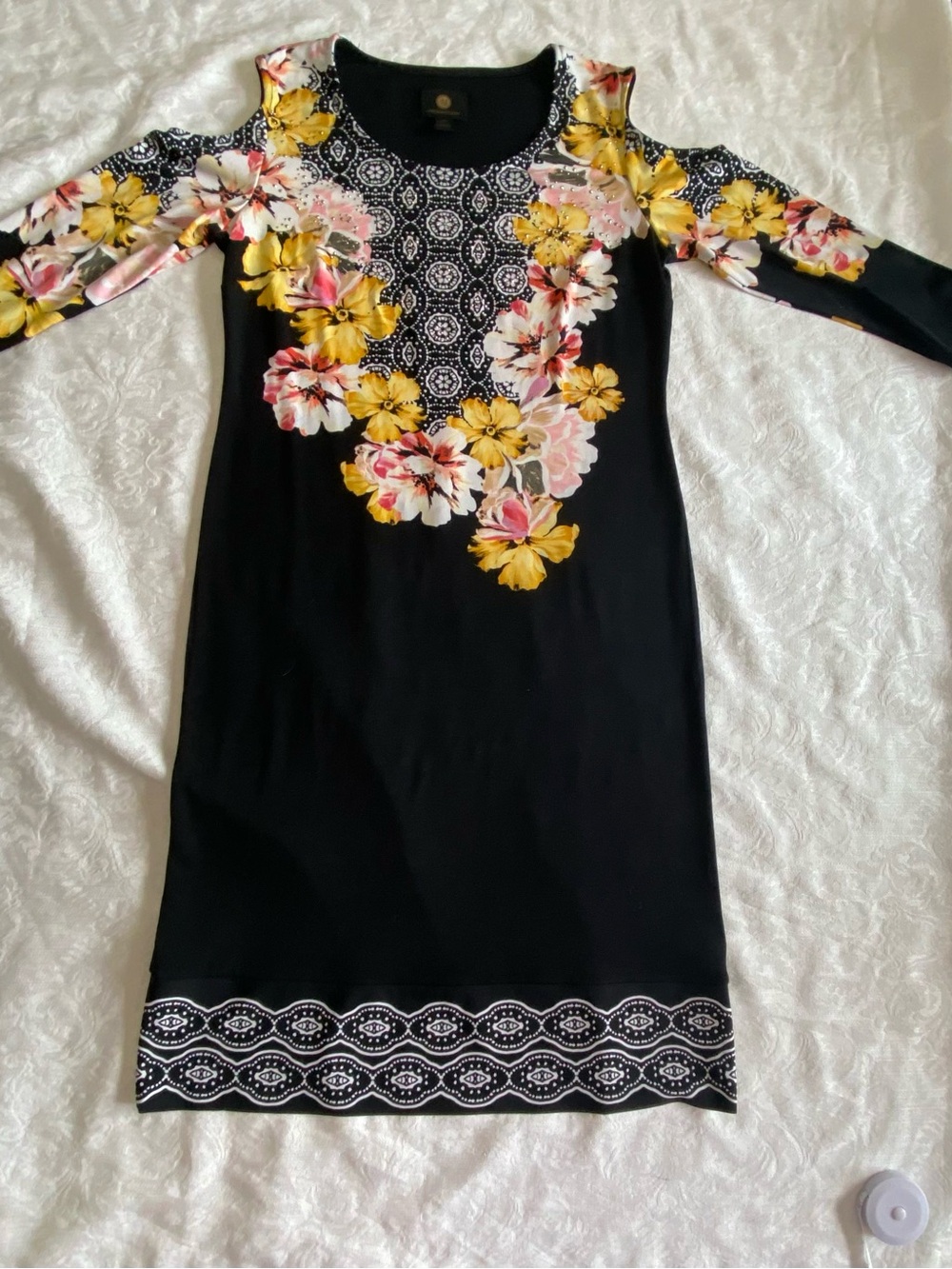 Artsy Modern Black Multi Floral Geo Print Cold-Shoulder Shift Dress Petite S